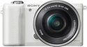 Sony α5000L Camera with APS-C Sensor and 16-50 mm zoom lens